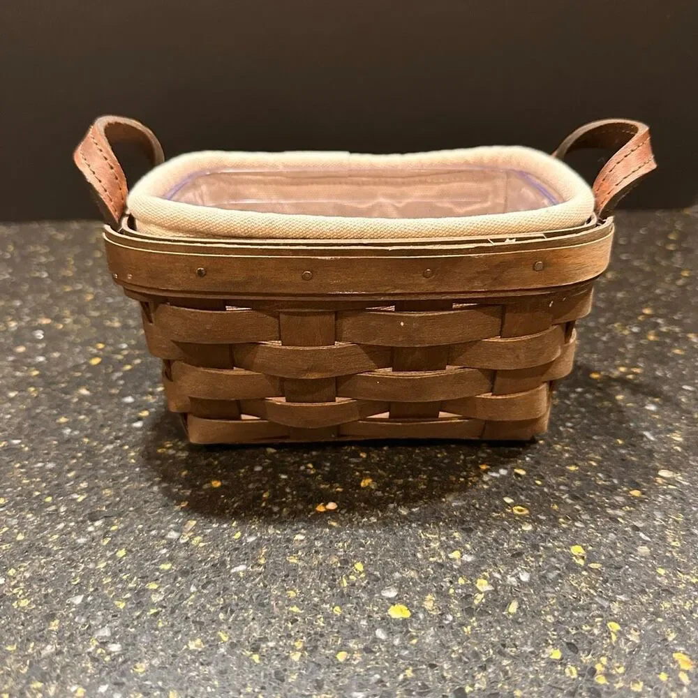 Longaberger Tea Basket with Liner and Protector